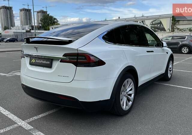 Белый Тесла Модель Х, объемом двигателя 0 л и пробегом 20 тыс. км за 37500 $, фото 7 на Automoto.ua