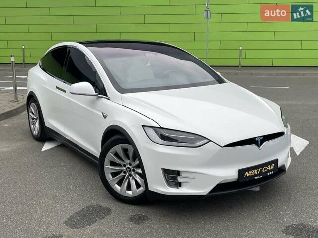 Тесла Модель Х 2019 у Києві на Automoto.ua Білий Тесла Модель Х, об'ємом двигуна 0 л та пробігом 123 тис. км за 33900 $, фото 3 на Automoto.ua