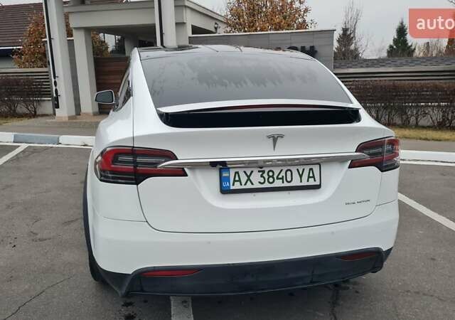 Білий Тесла Модель Х, об'ємом двигуна 0 л та пробігом 89 тис. км за 39000 $, фото 6 на Automoto.ua