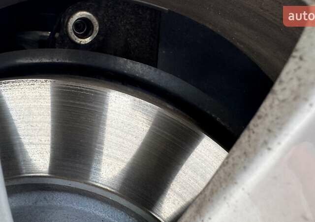 Белый Тесла Модель Х, объемом двигателя 0 л и пробегом 20 тыс. км за 37500 $, фото 17 на Automoto.ua