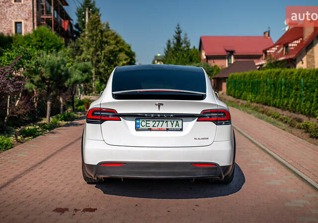 Белый Тесла Модель Х, объемом двигателя 0 л и пробегом 46 тыс. км за 39500 $, фото 23 на Automoto.ua