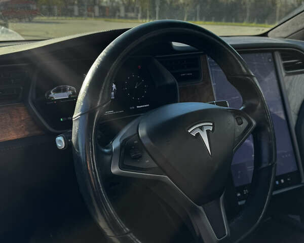 Білий Тесла Модель Х, об'ємом двигуна 0 л та пробігом 130 тис. км за 28300 $, фото 9 на Automoto.ua