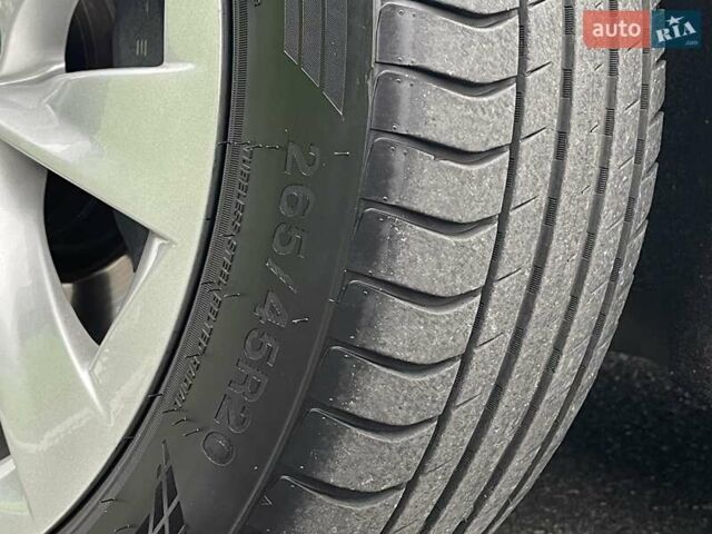 Тесла Модель Х 2019 у Києві на Automoto.ua Білий Тесла Модель Х, об'ємом двигуна 0 л та пробігом 123 тис. км за 33900 $, фото 16 на Automoto.ua