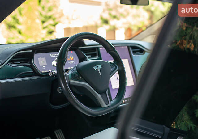 Белый Тесла Модель Х, объемом двигателя 0 л и пробегом 46 тыс. км за 39500 $, фото 56 на Automoto.ua
