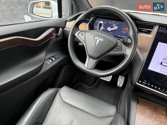 Белый Тесла Модель Х, объемом двигателя 0 л и пробегом 60 тыс. км за 39500 $, фото 62 на Automoto.ua
