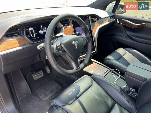 Белый Тесла Модель Х, объемом двигателя 0 л и пробегом 100 тыс. км за 33300 $, фото 8 на Automoto.ua