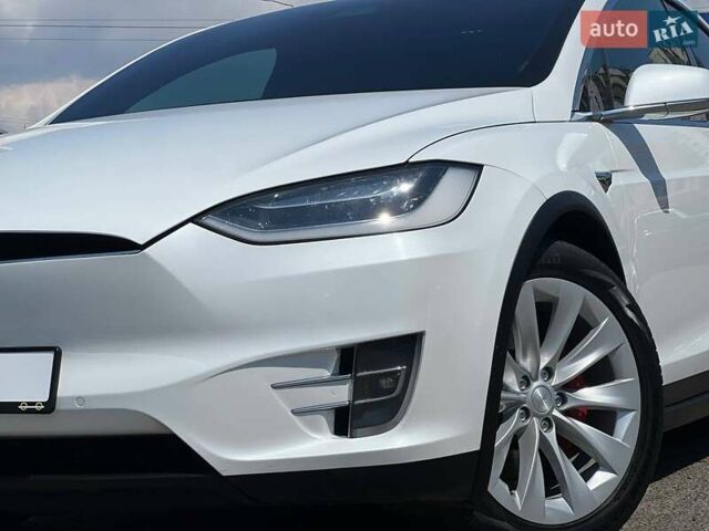 Тесла Модель Х 2019 в Одессе на Automoto.ua Белый Тесла Модель Х, объемом двигателя 0 л и пробегом 78 тыс. км за 32900 $, фото 4 на Automoto.ua