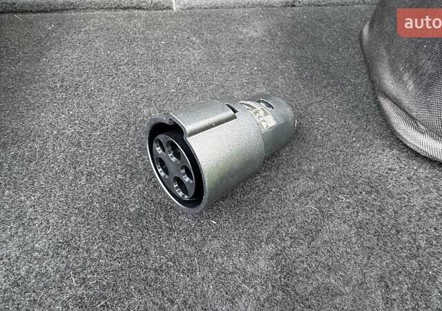 Белый Тесла Модель Х, объемом двигателя 0 л и пробегом 20 тыс. км за 37500 $, фото 35 на Automoto.ua