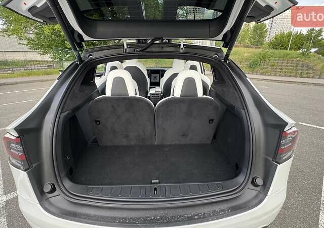 Белый Тесла Модель Х, объемом двигателя 0 л и пробегом 20 тыс. км за 37500 $, фото 26 на Automoto.ua