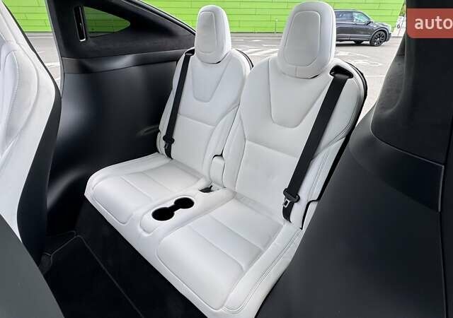 Белый Тесла Модель Х, объемом двигателя 0 л и пробегом 20 тыс. км за 37500 $, фото 25 на Automoto.ua