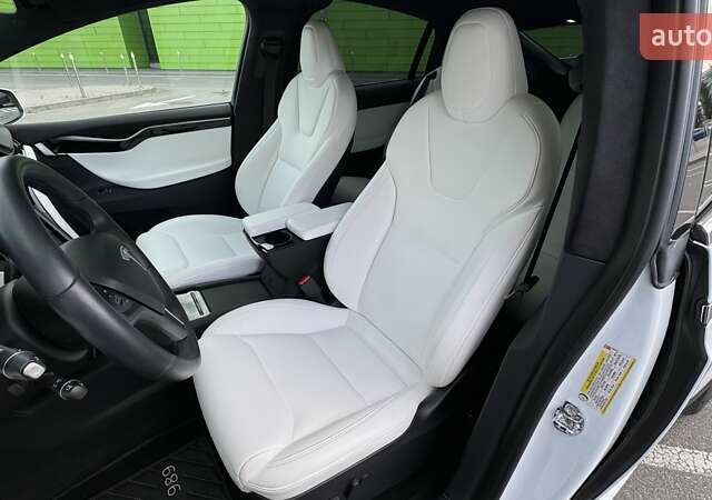 Белый Тесла Модель Х, объемом двигателя 0 л и пробегом 20 тыс. км за 37500 $, фото 20 на Automoto.ua