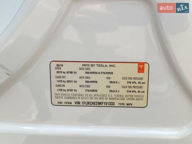 Белый Тесла Модель Х, объемом двигателя 0 л и пробегом 123 тыс. км за 31499 $, фото 26 на Automoto.ua