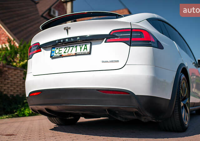 Белый Тесла Модель Х, объемом двигателя 0 л и пробегом 46 тыс. км за 39500 $, фото 25 на Automoto.ua