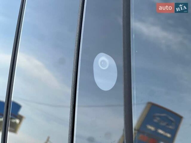 Белый Тесла Модель Х, объемом двигателя 0 л и пробегом 113 тыс. км за 33900 $, фото 12 на Automoto.ua