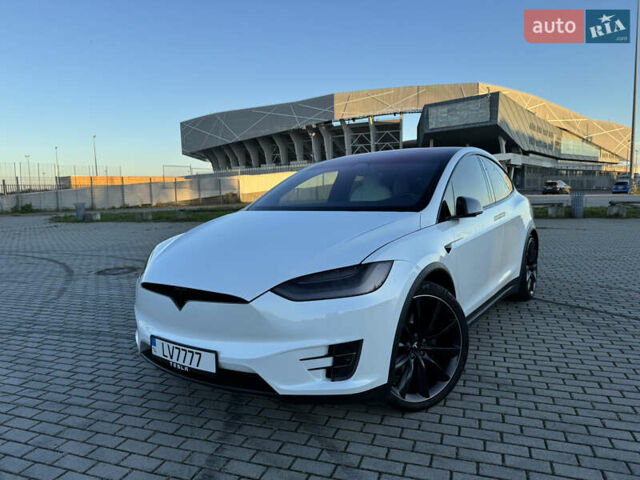 Белый Тесла Модель Х, объемом двигателя 0 л и пробегом 108 тыс. км за 48900 $, фото 37 на Automoto.ua
