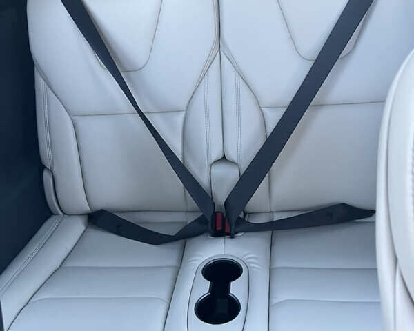 Білий Тесла Модель Х, об'ємом двигуна 0 л та пробігом 58 тис. км за 45000 $, фото 7 на Automoto.ua