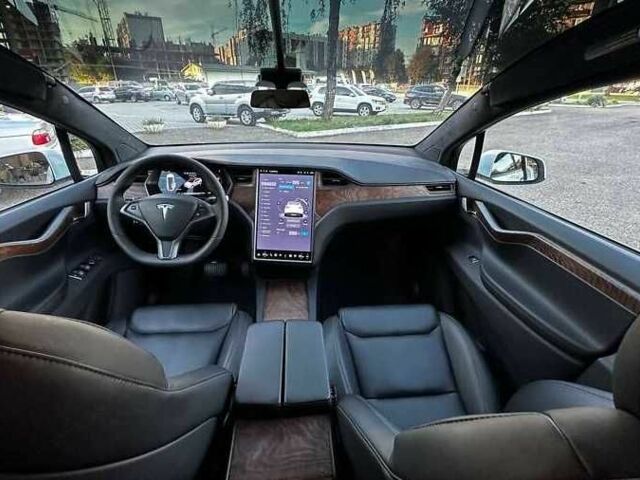 Тесла Модель Х 2020 у Києві на Automoto.ua Білий Тесла Модель Х, об'ємом двигуна 0 л та пробігом 67 тис. км за 33500 $, фото 10 на Automoto.ua