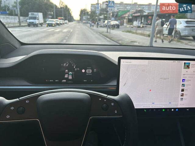 Білий Тесла Модель Х, об'ємом двигуна 0 л та пробігом 48 тис. км за 44000 $, фото 29 на Automoto.ua