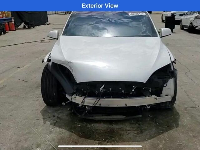 Белый Тесла Модель Х, объемом двигателя 0 л и пробегом 58 тыс. км за 38500 $, фото 23 на Automoto.ua