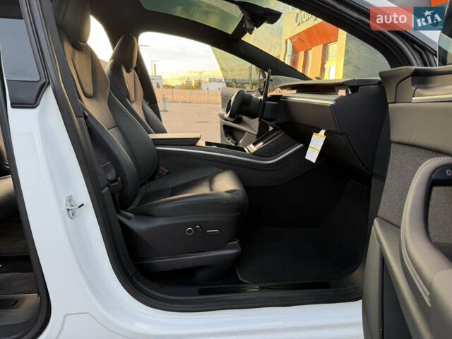 Білий Тесла Модель Х, об'ємом двигуна 0 л та пробігом 29 тис. км за 42500 $, фото 28 на Automoto.ua