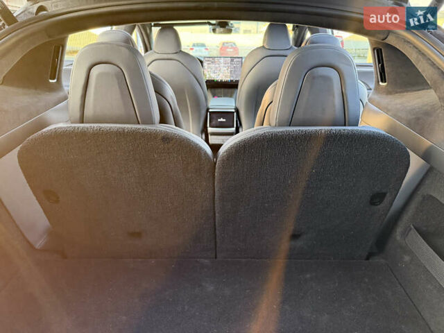 Білий Тесла Модель Х, об'ємом двигуна 0 л та пробігом 29 тис. км за 42500 $, фото 30 на Automoto.ua