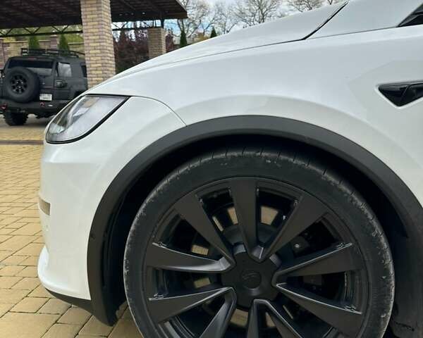 Белый Тесла Модель Х, объемом двигателя 0 л и пробегом 30 тыс. км за 63000 $, фото 3 на Automoto.ua