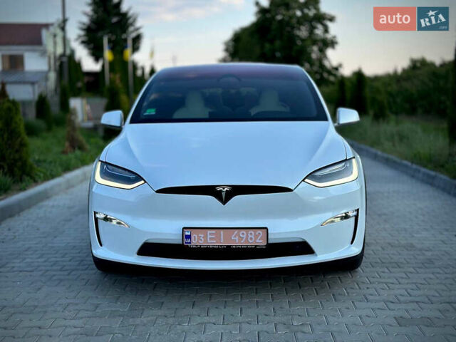 Білий Тесла Модель Х, об'ємом двигуна 0 л та пробігом 34 тис. км за 52000 $, фото 18 на Automoto.ua