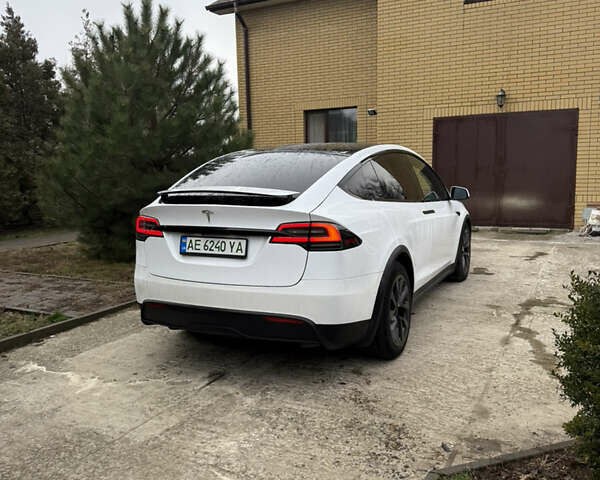 Белый Тесла Модель Х, объемом двигателя 0 л и пробегом 9 тыс. км за 43900 $, фото 4 на Automoto.ua