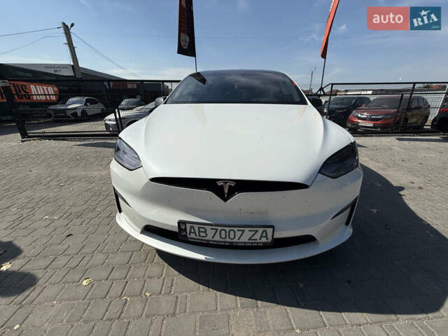 Белый Тесла Модель Х, объемом двигателя 0 л и пробегом 110 тыс. км за 49500 $, фото 7 на Automoto.ua