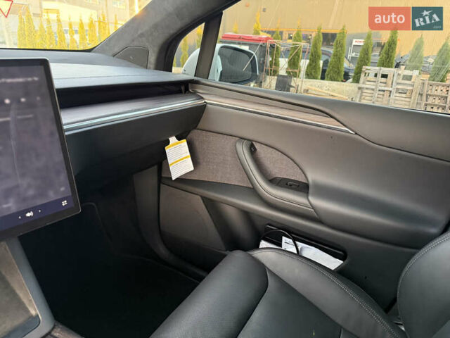 Белый Тесла Модель Х, объемом двигателя 0 л и пробегом 29 тыс. км за 42500 $, фото 10 на Automoto.ua