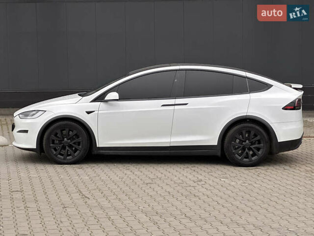 Белый Тесла Модель Х, объемом двигателя 0 л и пробегом 42 тыс. км за 42900 $, фото 17 на Automoto.ua