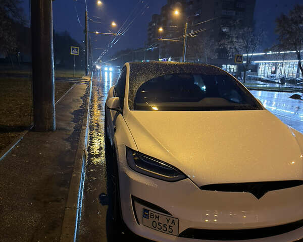 Білий Тесла Модель Х, об'ємом двигуна 0 л та пробігом 70 тис. км за 52500 $, фото 16 на Automoto.ua