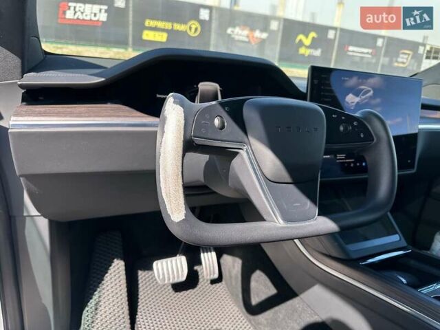 Білий Тесла Модель Х, об'ємом двигуна 0 л та пробігом 33 тис. км за 55900 $, фото 9 на Automoto.ua