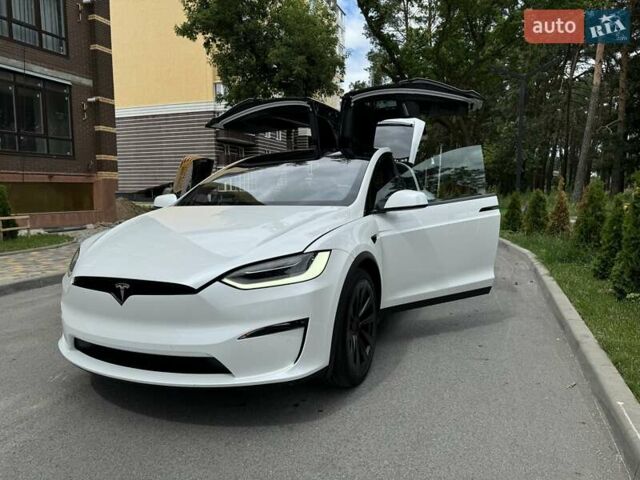 Білий Тесла Модель Х, об'ємом двигуна 0 л та пробігом 43 тис. км за 63500 $, фото 9 на Automoto.ua