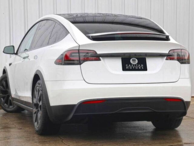 Белый Тесла Модель Х, объемом двигателя 0 л и пробегом 27 тыс. км за 31800 $, фото 1 на Automoto.ua