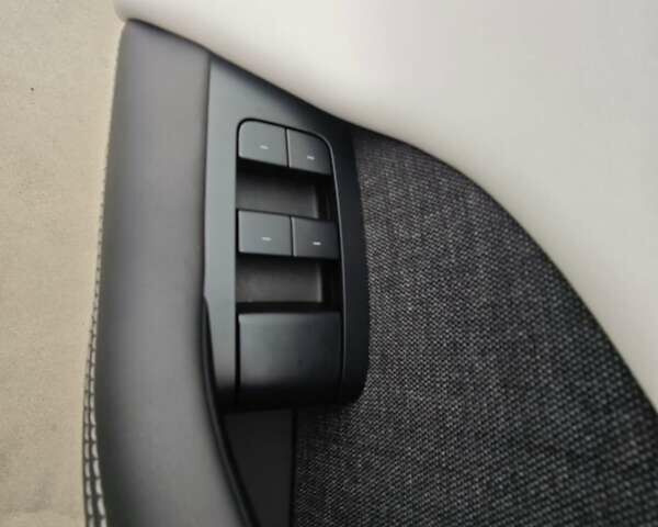 Білий Тесла Модель Х, об'ємом двигуна 0 л та пробігом 1 тис. км за 79999 $, фото 82 на Automoto.ua