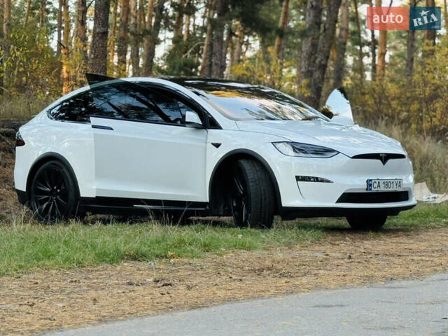 Білий Тесла Модель Х, об'ємом двигуна 0 л та пробігом 14 тис. км за 57000 $, фото 11 на Automoto.ua