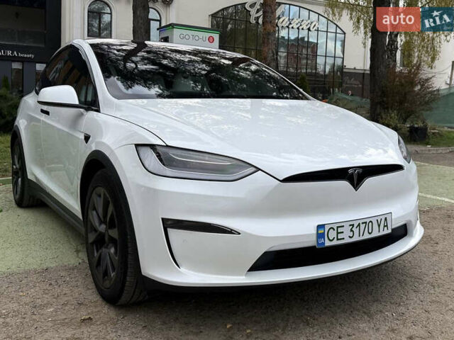 Белый Тесла Модель Х, объемом двигателя 0 л и пробегом 32 тыс. км за 49500 $, фото 1 на Automoto.ua
