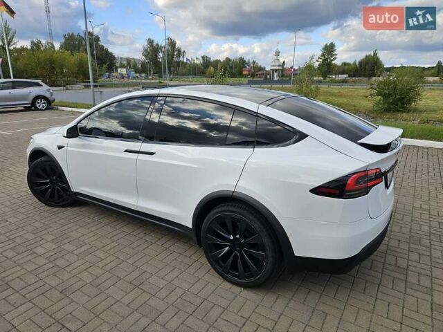 Білий Тесла Модель Х, об'ємом двигуна 0 л та пробігом 116 тис. км за 41500 $, фото 6 на Automoto.ua