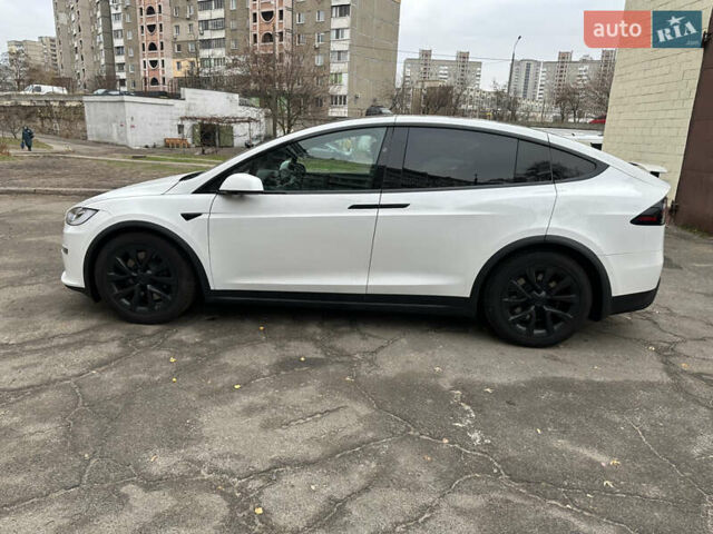 Белый Тесла Модель Х, объемом двигателя 0 л и пробегом 29 тыс. км за 55900 $, фото 7 на Automoto.ua