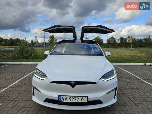 Белый Тесла Модель Х, объемом двигателя 0 л и пробегом 113 тыс. км за 45999 $, фото 16 на Automoto.ua