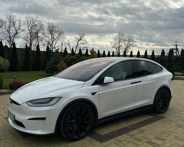 Белый Тесла Модель Х, объемом двигателя 0 л и пробегом 30 тыс. км за 63000 $, фото 6 на Automoto.ua