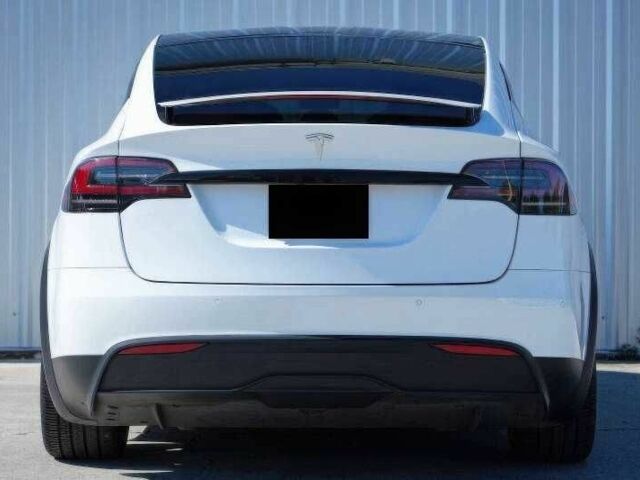 Белый Тесла Модель Х, объемом двигателя 0 л и пробегом 45 тыс. км за 21200 $, фото 8 на Automoto.ua