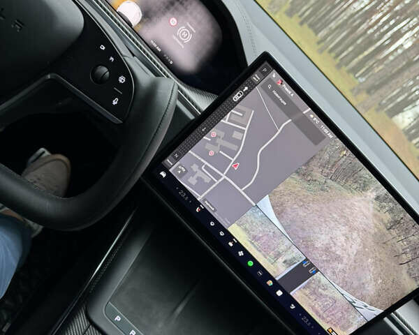 Білий Тесла Модель Х, об'ємом двигуна 0 л та пробігом 70 тис. км за 52500 $, фото 15 на Automoto.ua