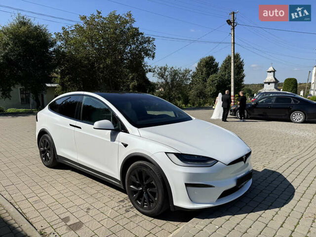 Белый Тесла Модель Х, объемом двигателя 0 л и пробегом 12 тыс. км за 55000 $, фото 5 на Automoto.ua