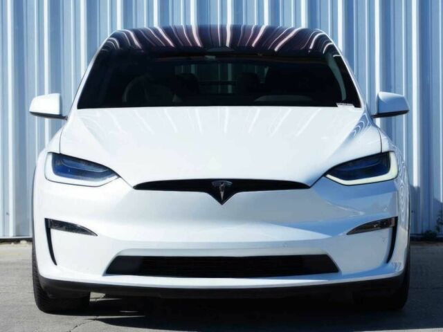 Тесла Модель Х 2022 у Дніпро (Дніпропетровську) на Automoto.ua Білий Тесла Модель Х, об'ємом двигуна 0 л та пробігом 28 тис. км за 10200 $, фото 1 на Automoto.ua
