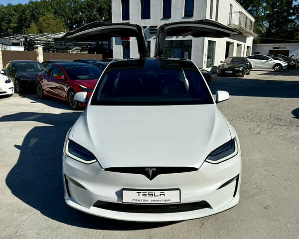 Белый Тесла Модель Х, объемом двигателя 0 л и пробегом 77 тыс. км за 52000 $, фото 21 на Automoto.ua