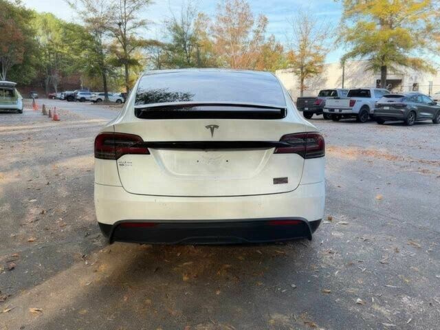 Белый Тесла Модель Х, объемом двигателя 0 л и пробегом 14 тыс. км за 19500 $, фото 5 на Automoto.ua