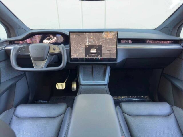 Белый Тесла Модель Х, объемом двигателя 0 л и пробегом 27 тыс. км за 31800 $, фото 14 на Automoto.ua