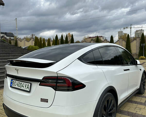 Белый Тесла Модель Х, объемом двигателя 0 л и пробегом 30 тыс. км за 63000 $, фото 12 на Automoto.ua